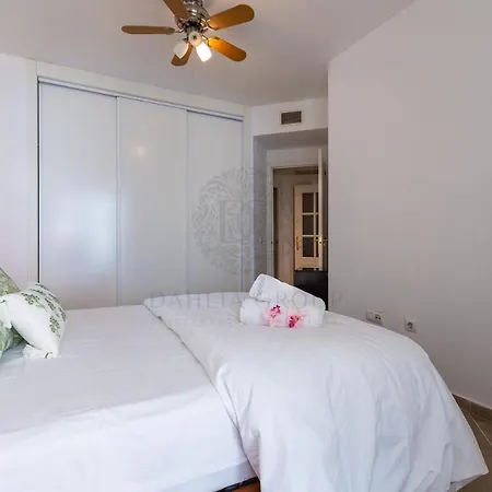 El Faro Iv Apartment